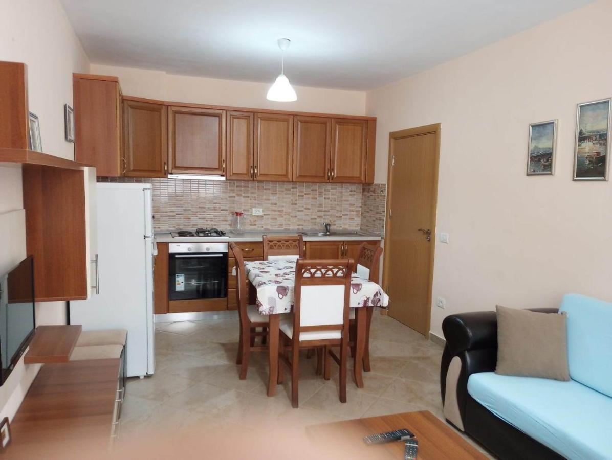 Comfortable apartment Shëngjin Extérieur photo