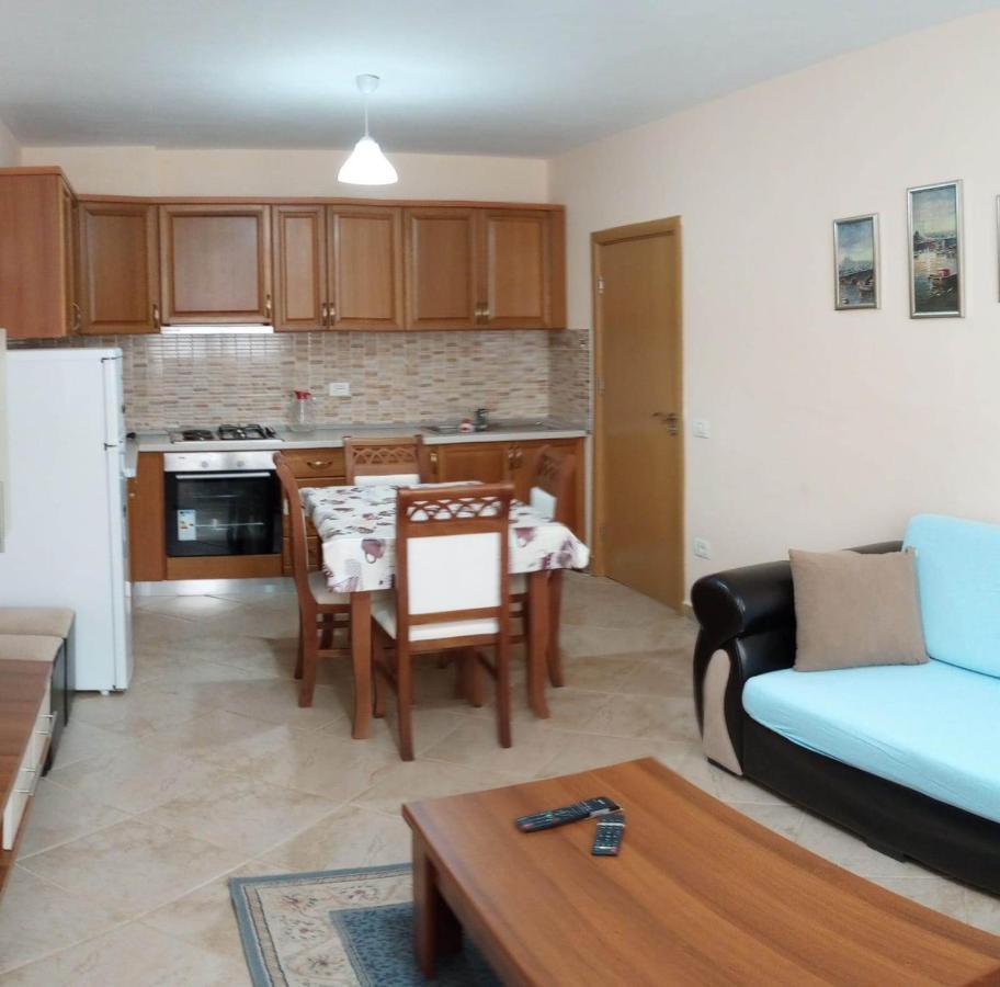 Comfortable apartment Shëngjin Extérieur photo